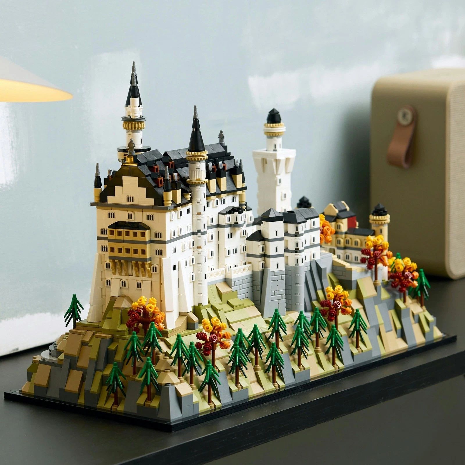 LEGO Architecture Neuschwanstein Castle 21063
