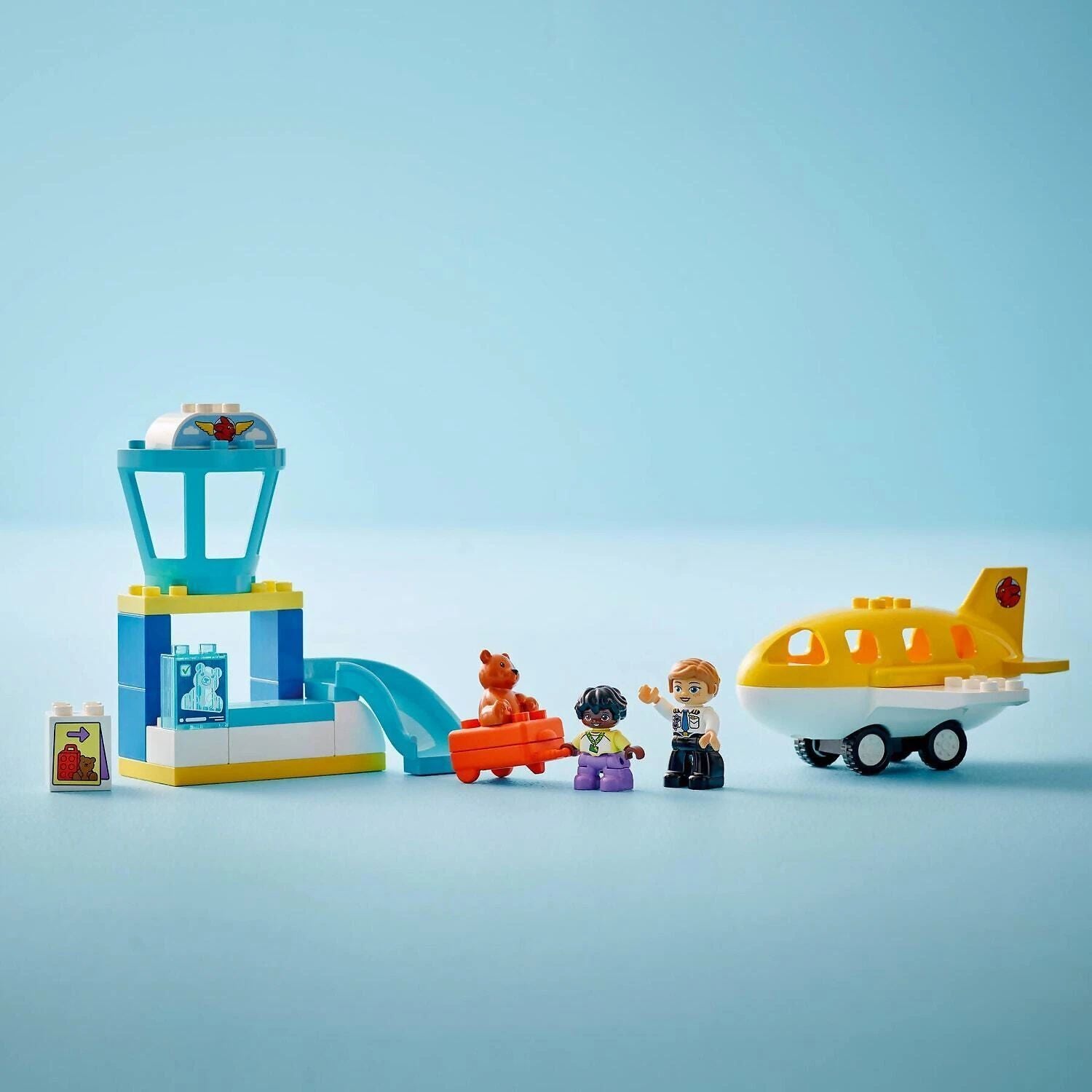 LEGO DUPLO First Time at the Airport 10443