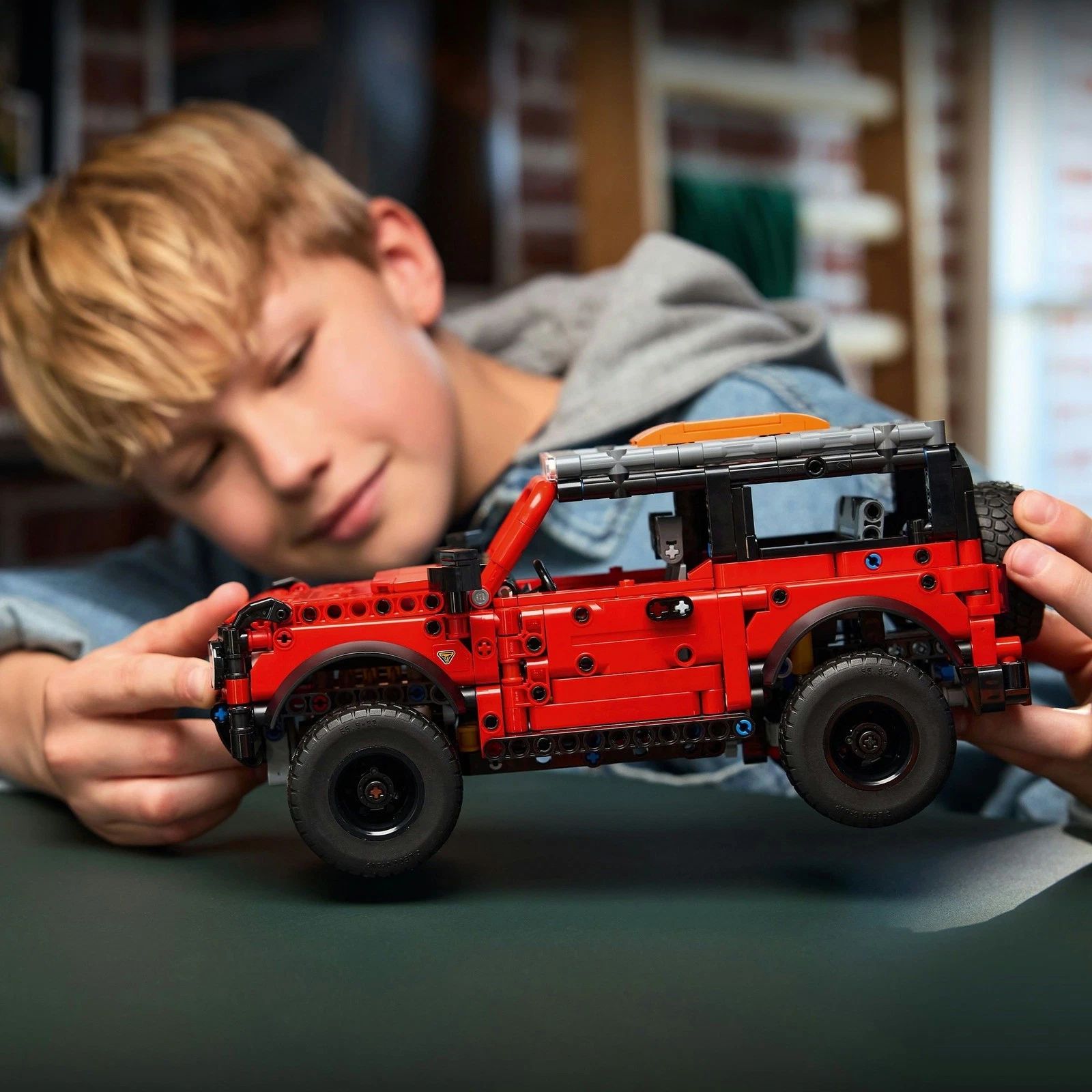 LEGO Technic Ford Bronco SUV 42213
