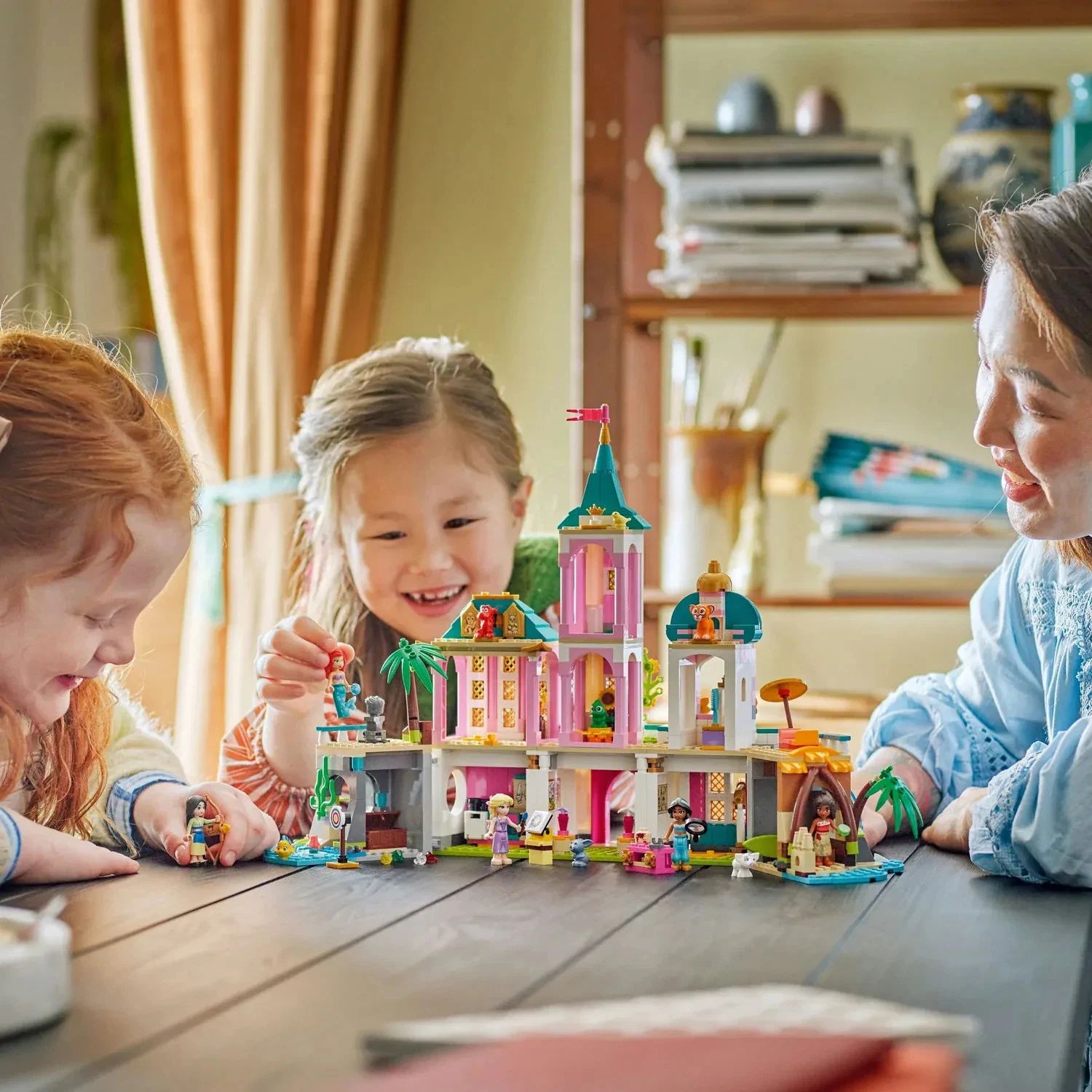 LEGO Disney Princess Castle & Royal Pets 43267