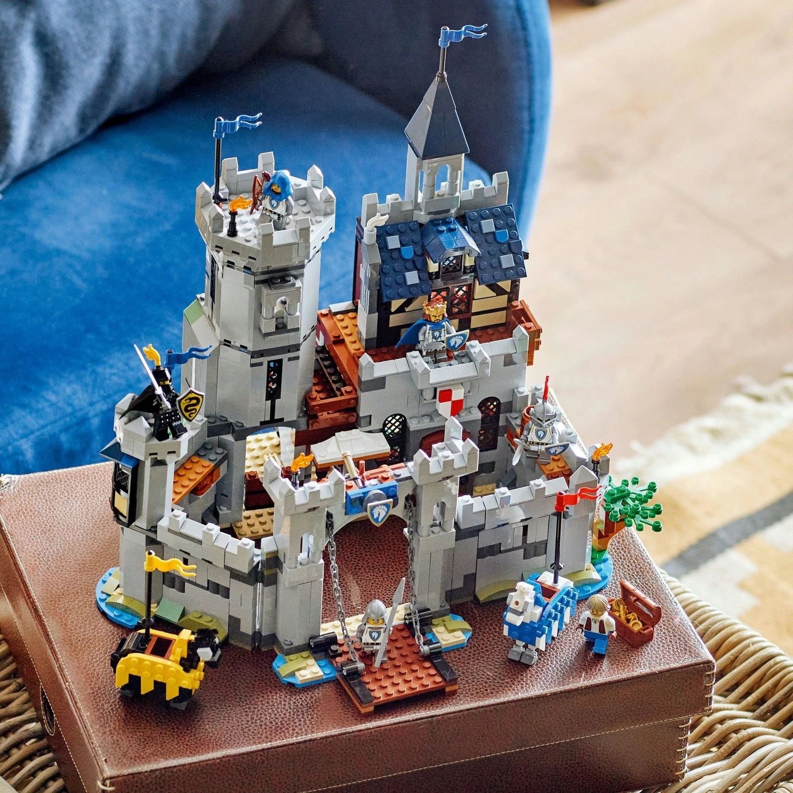 LEGO Creator Medieval Horse Knight Castle 31168
