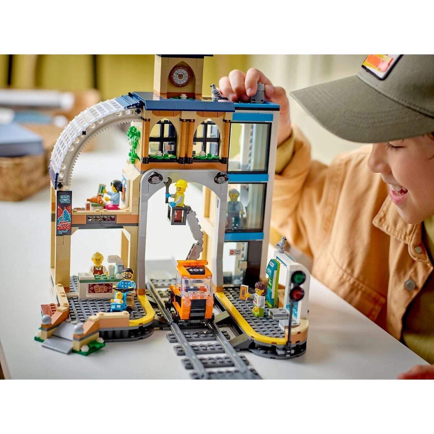 LEGO City Central Train Station 60469