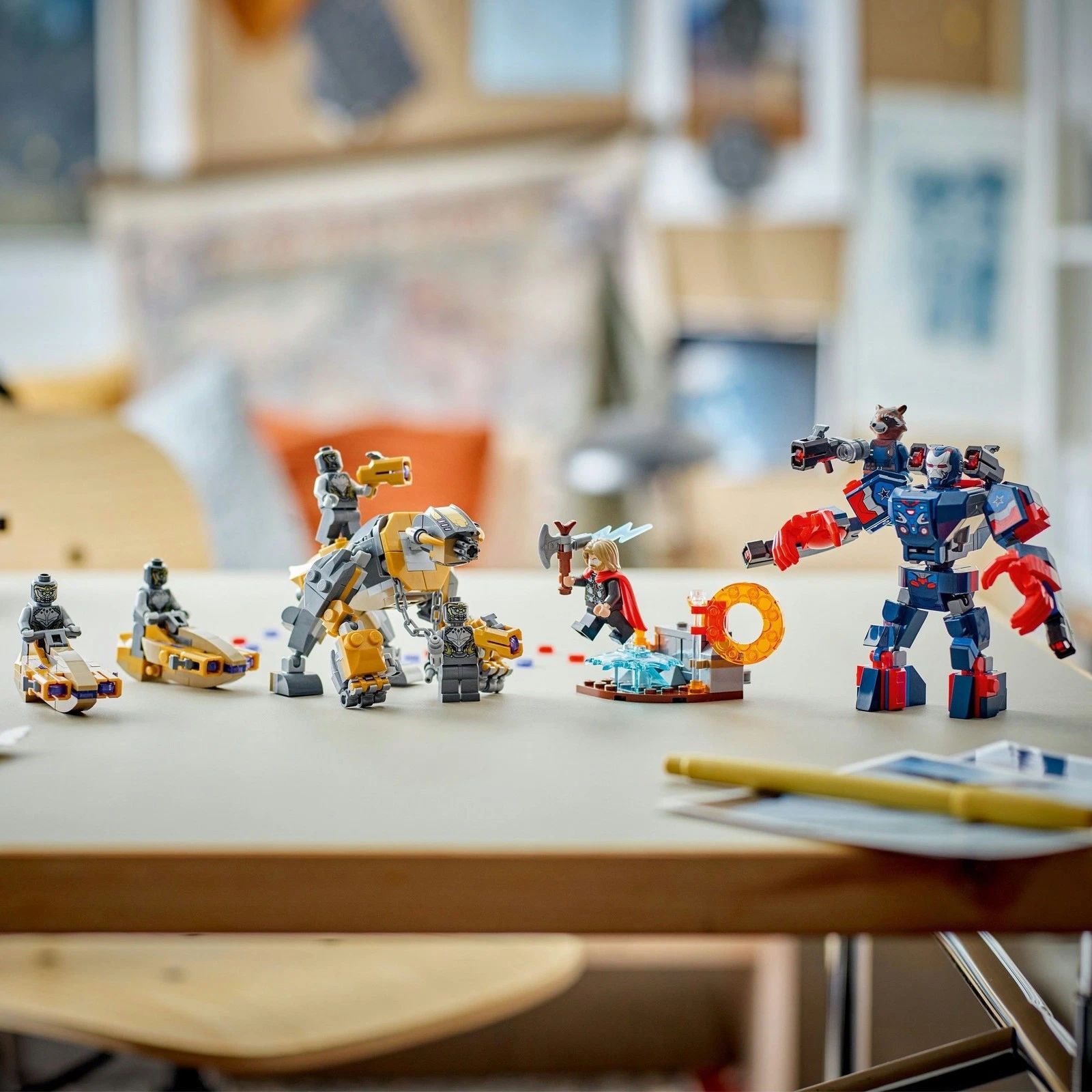 LEGO Marvel Avengers: Endgame Thor vs. Chitauri 76322
