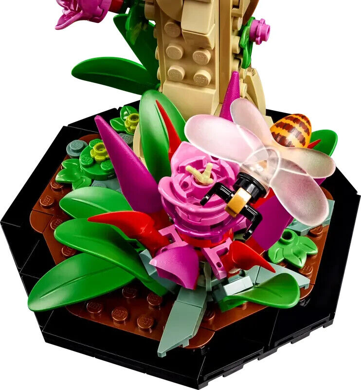 LEGO Ideas The Insect Collection 21342