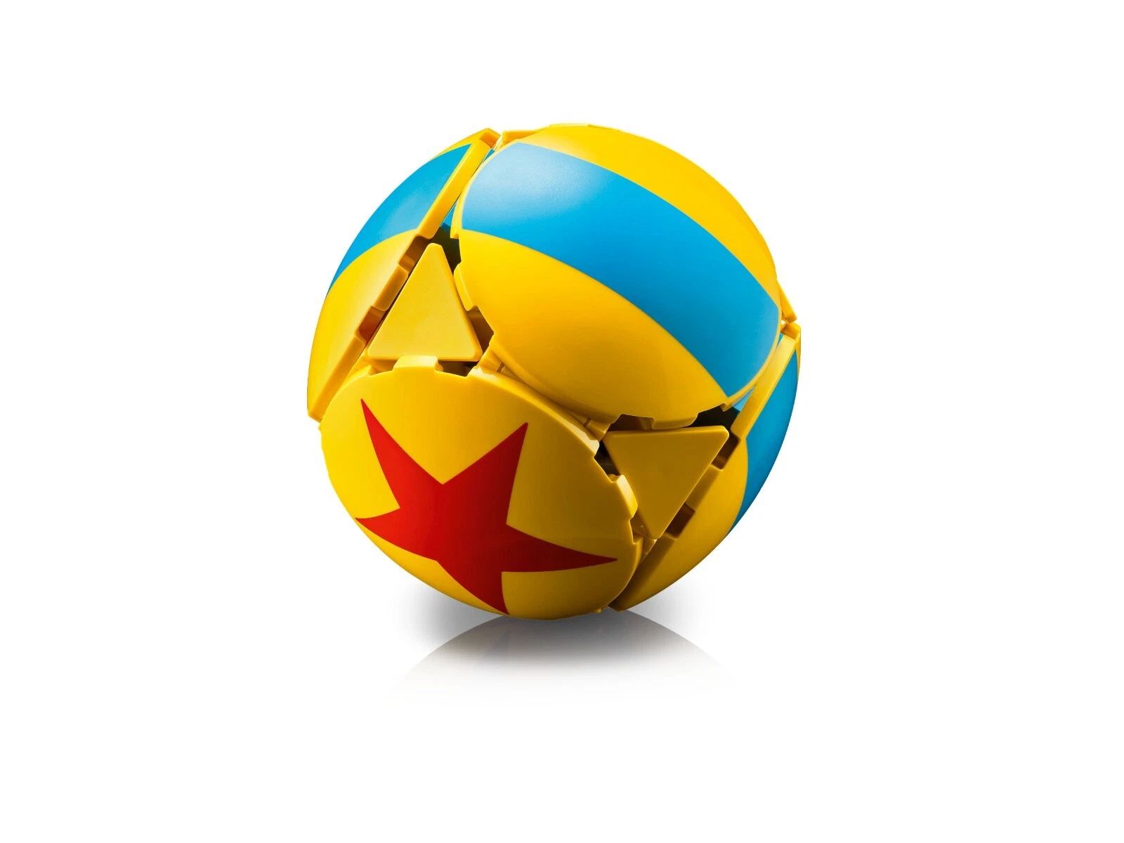 LEGO Ideas Disney Pixar Luxo Jr. 21357