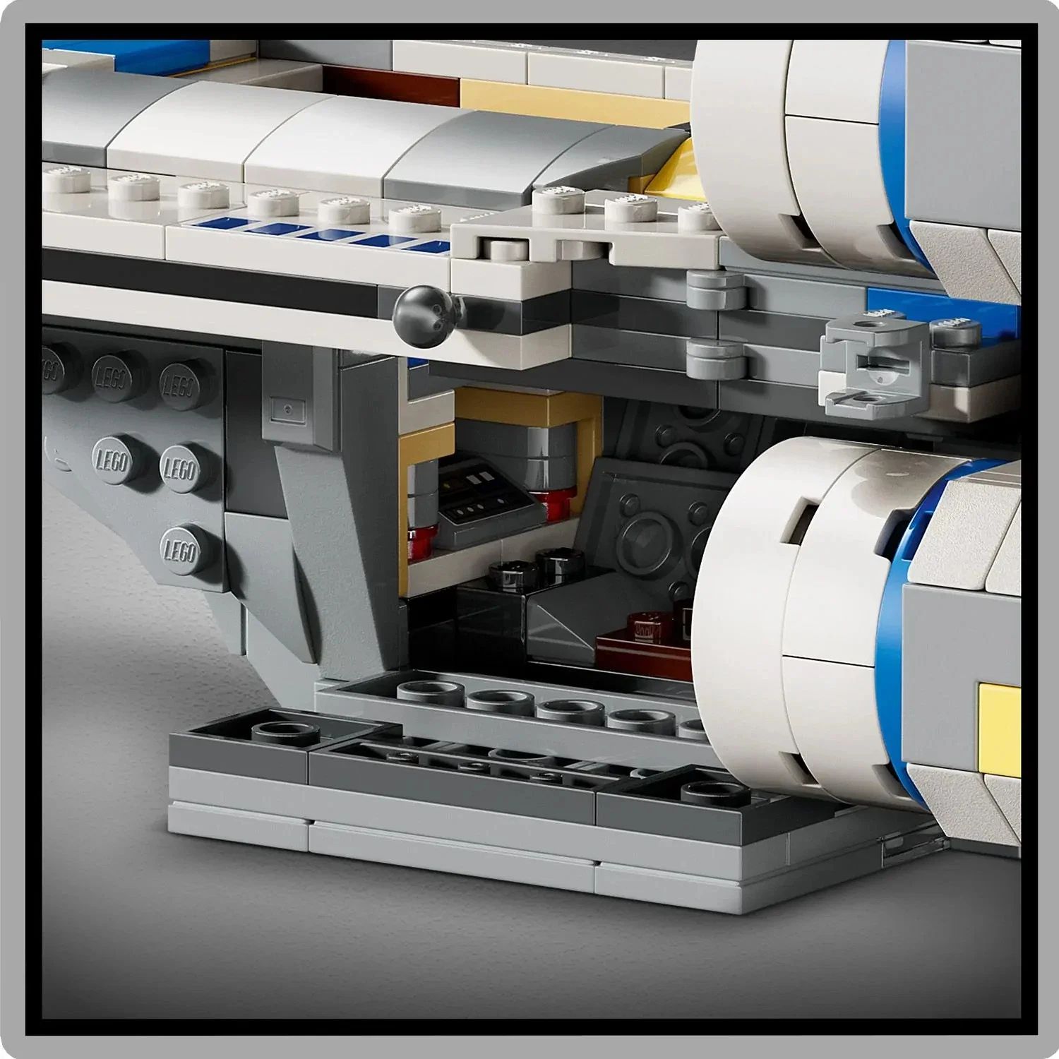 LEGO Star Wars Rebel U-Wing Starfighter 75399