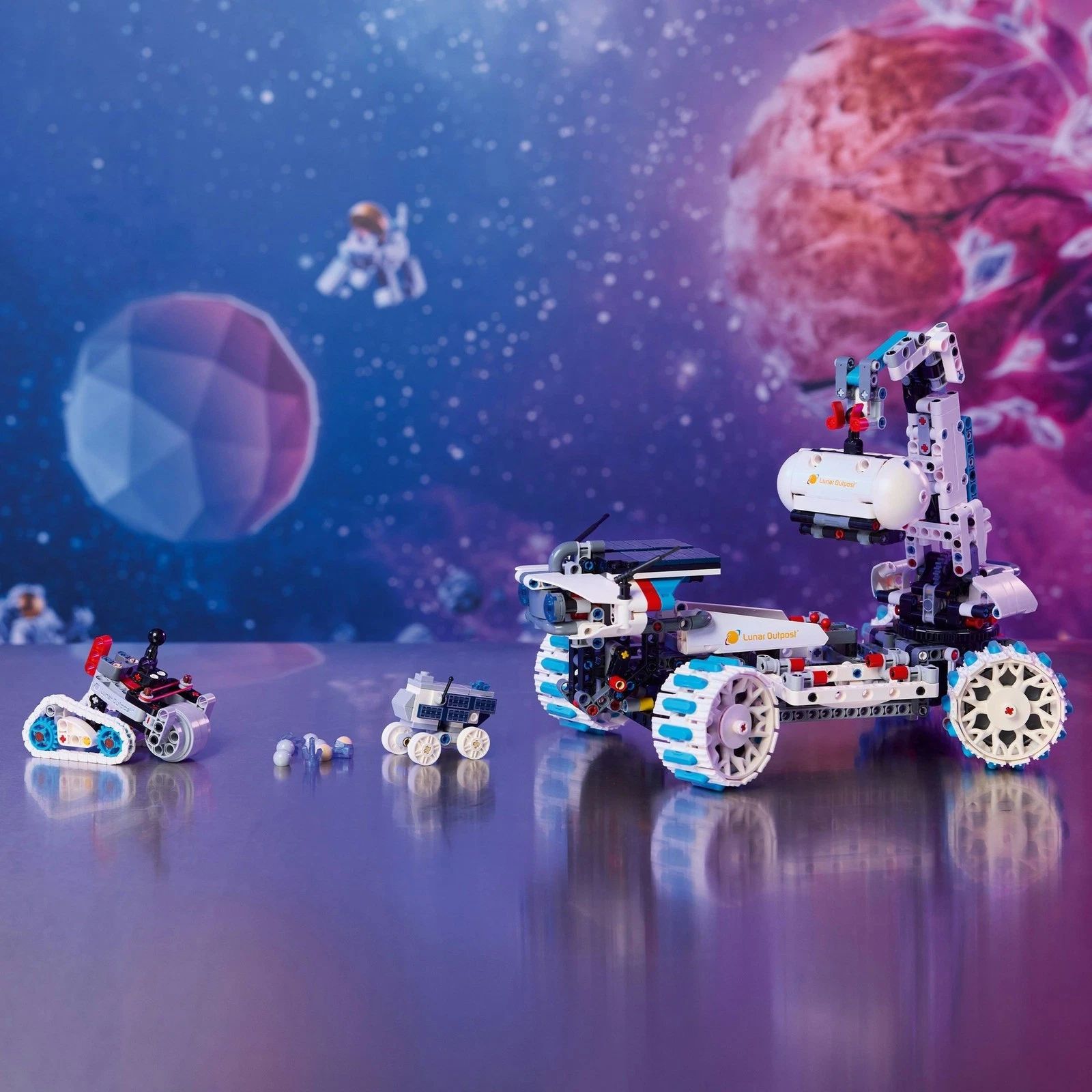 LEGO Technic Lunar Outpost Moon Rover Space Vehicle 42211