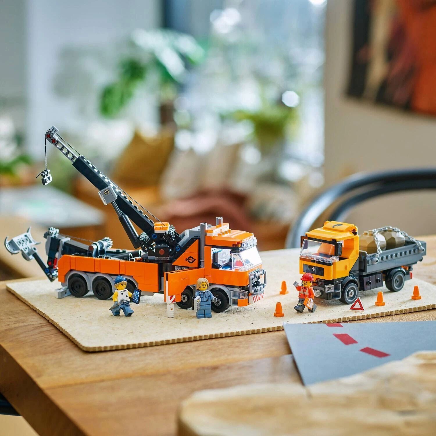 LEGO City Heavy-Duty Recovery Tow Truck with Crane 60467