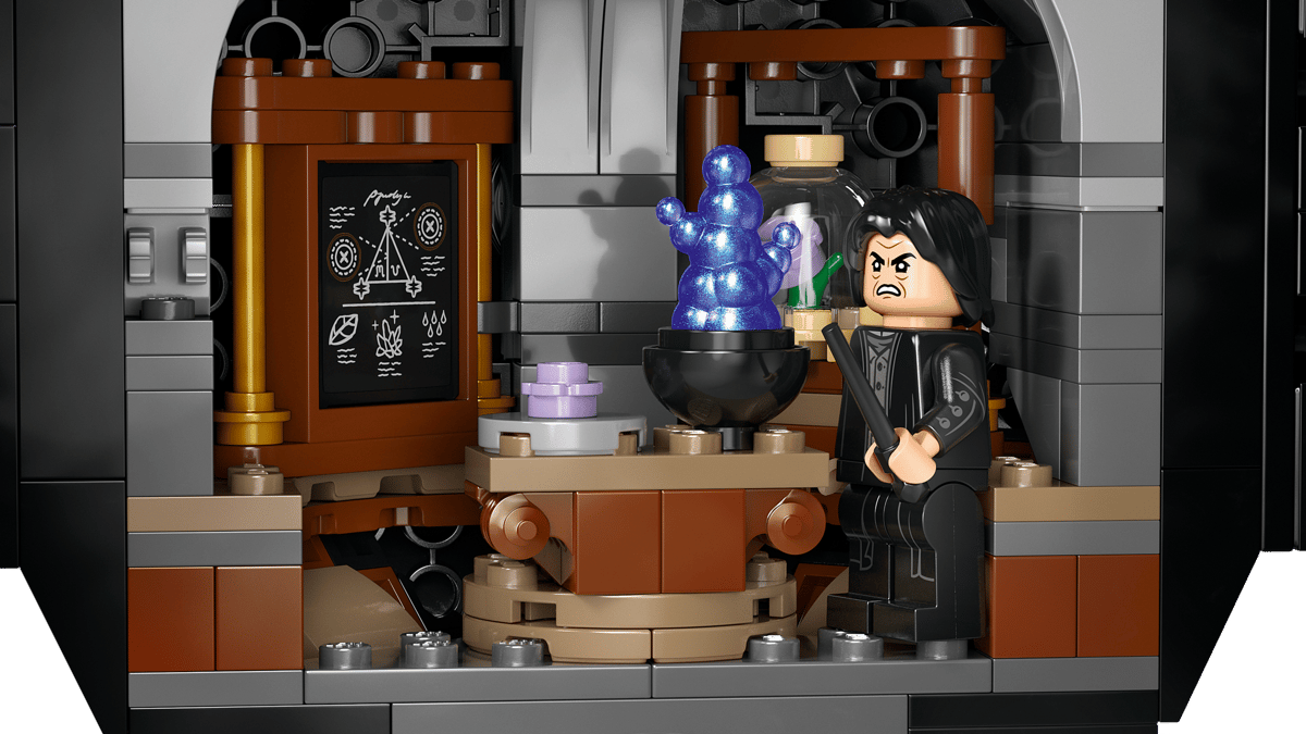 LEGO Harry Potter Cauldron: Secret Potions Classroom 76464