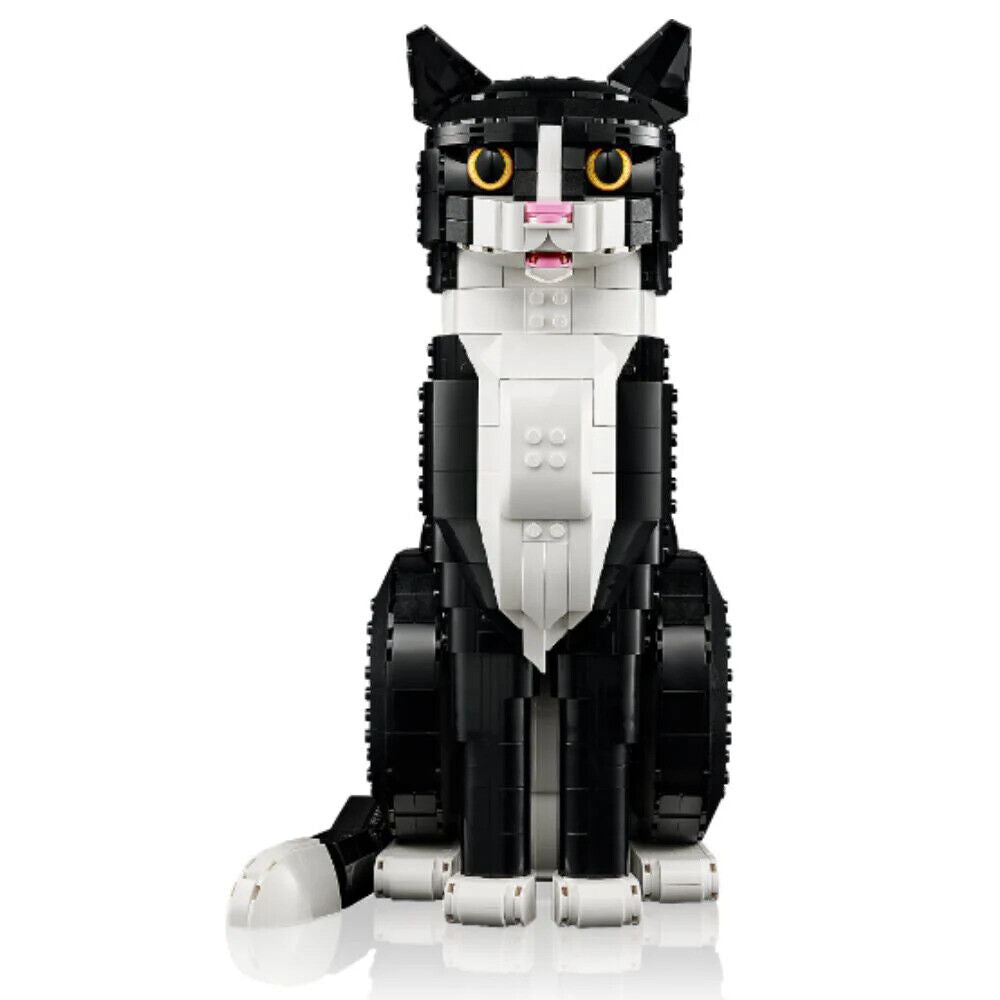 LEGO Ideas Tuxedo Cat 21349