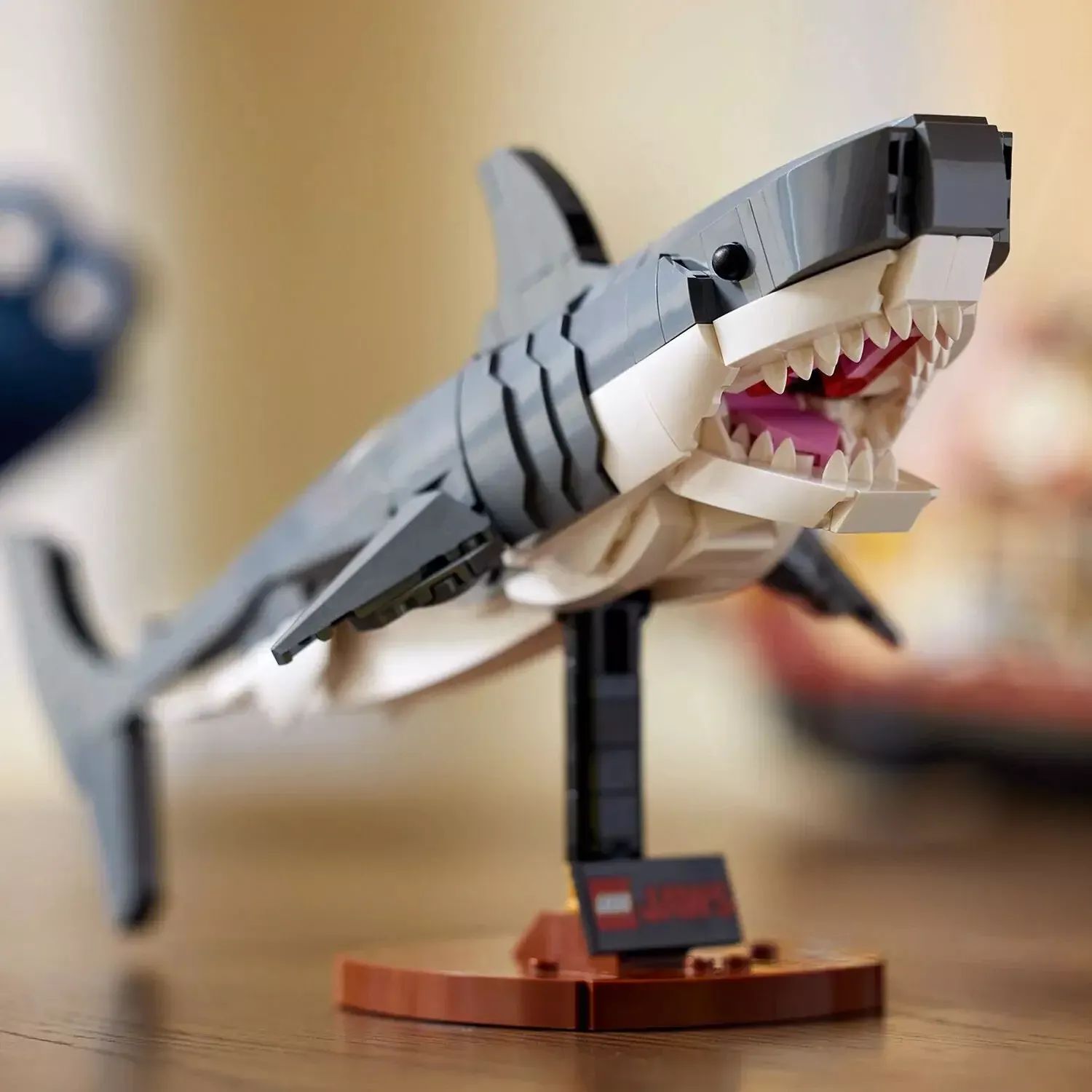 LEGO Ideas Jaws 21350