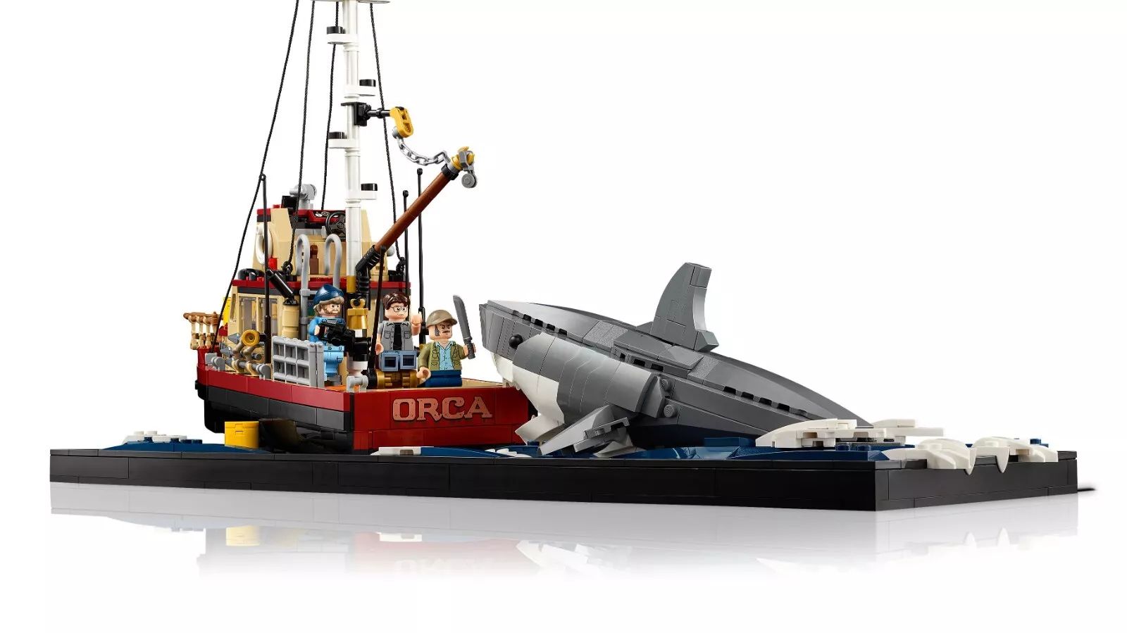 LEGO Ideas Jaws 21350