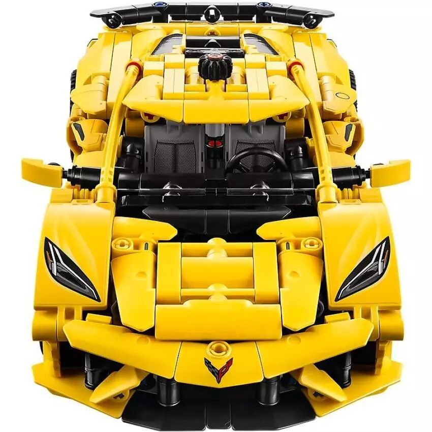 LEGO Technic Chevrolet Corvette Stingray 42205