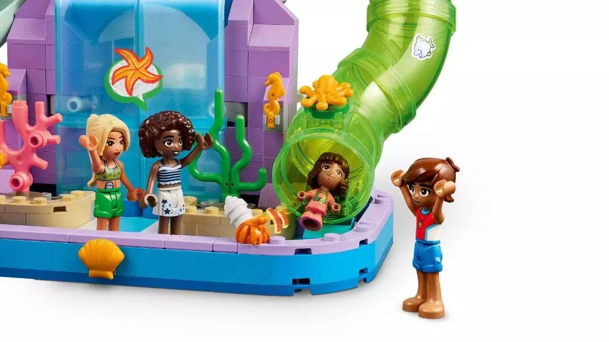 LEGO Friends Heartlake City Water Park 42630