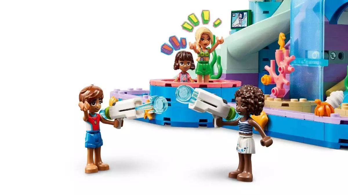 LEGO Friends Heartlake City Water Park 42630