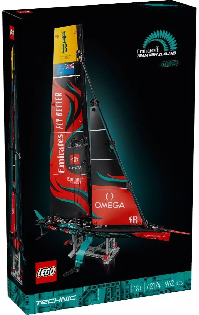 LEGO Technic Emirates Team New Zealand AC75 Yacht 42174