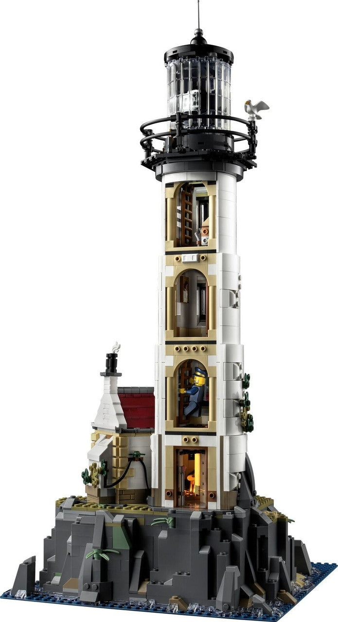 LEGO Ideas Motorised Lighthouse 21335